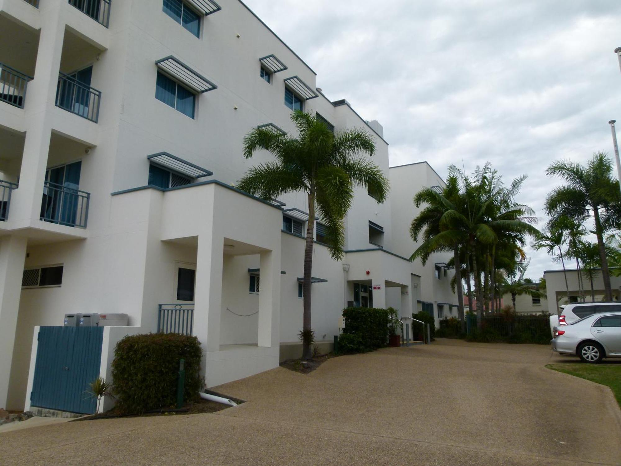 Madison Ocean Breeze Apartments Townsville Exterior foto