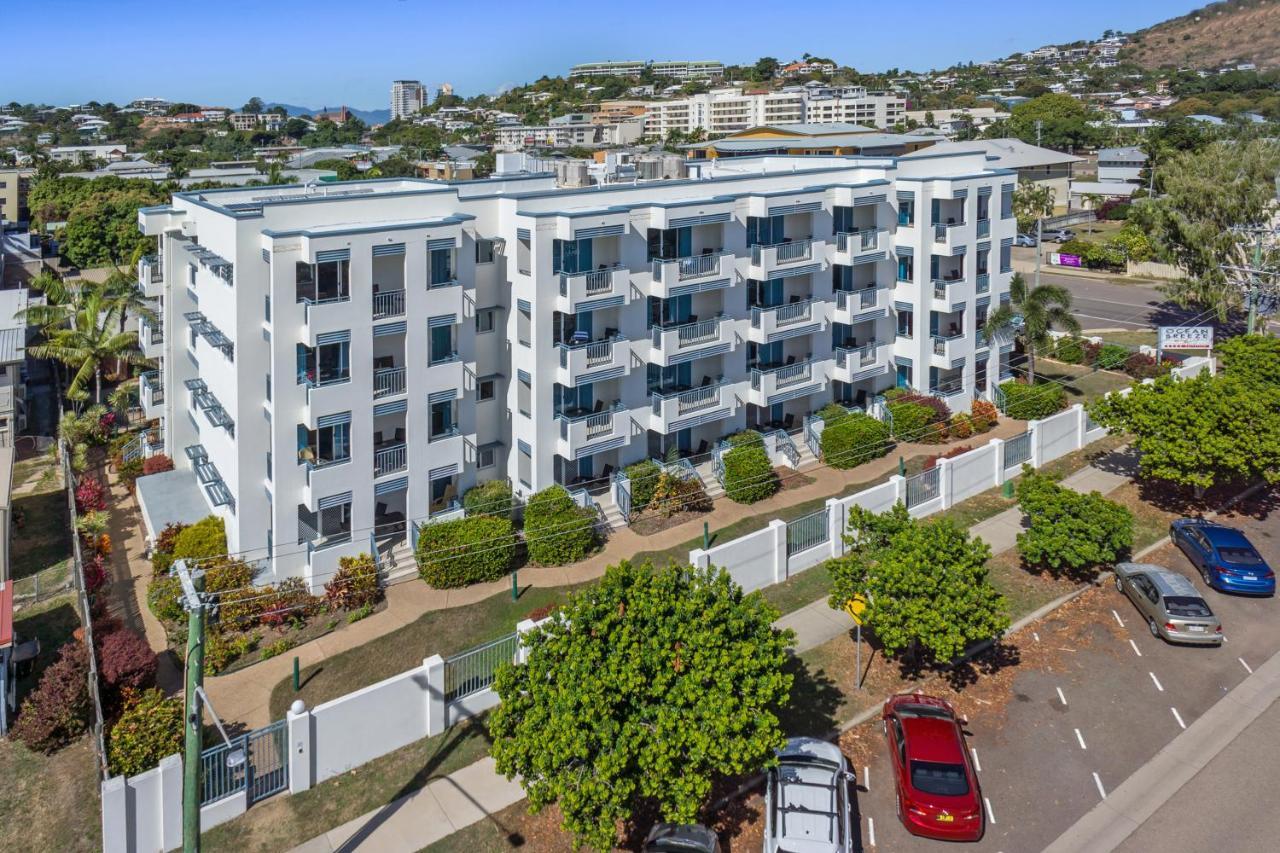 Madison Ocean Breeze Apartments Townsville Exterior foto